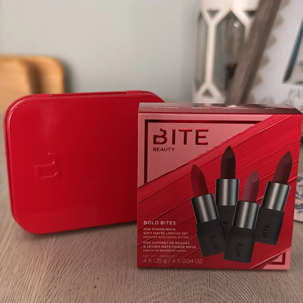 New Bite Beauty Bold Bites Mini Power Move Soft Matte Lipstick Set in Tin